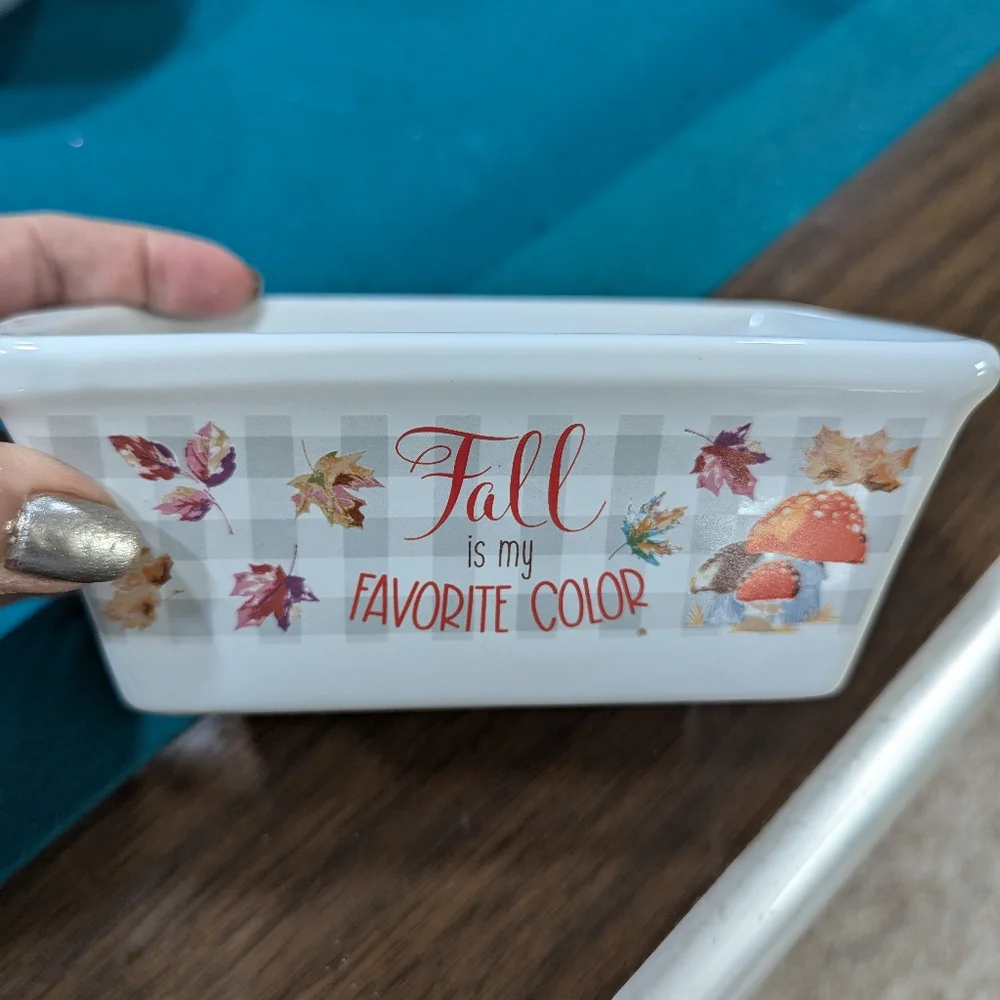 Mini Loaf Bake wear. Microwave, oven and dishwasher safe. Ceramic.